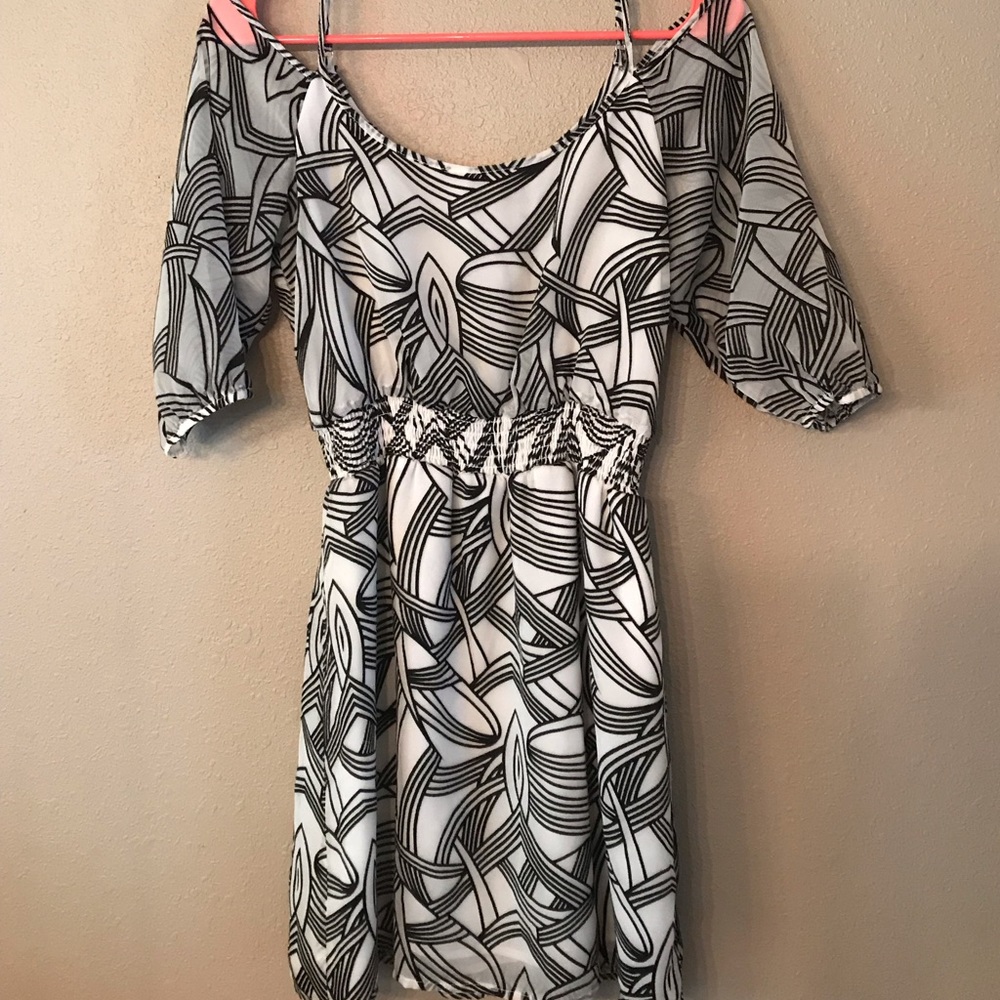 Bebe Midi Dress